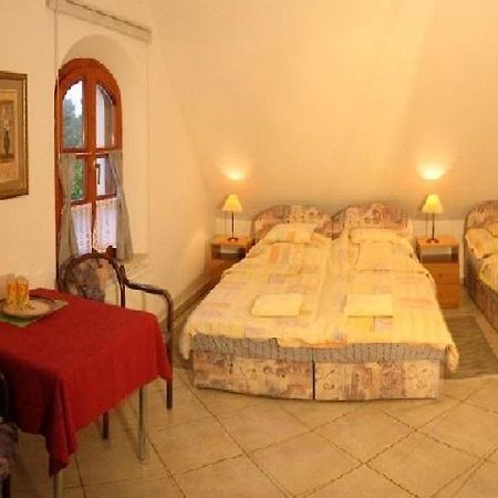 Hotel-Pension Residenz Balatonakali Zewnętrze zdjęcie