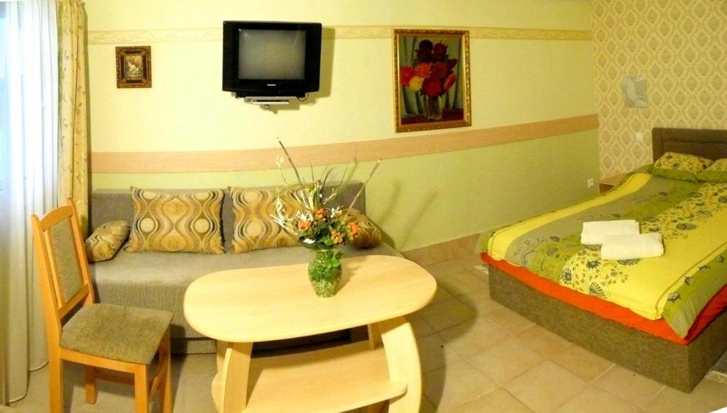 Hotel-Pension Residenz Balatonakali Zewnętrze zdjęcie